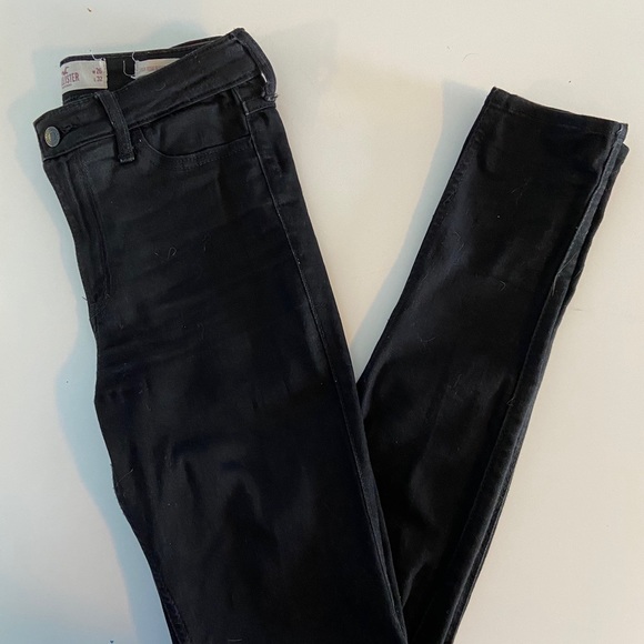Hollister high rise super skinny jean - Picture 2 of 4